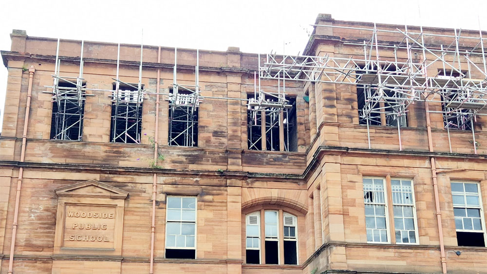 Glasgow cantilever scaffolding